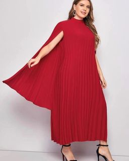 Pleated  Solid Cape Dress